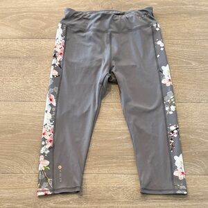Ted Baker London Gray Floral Leggings size Small